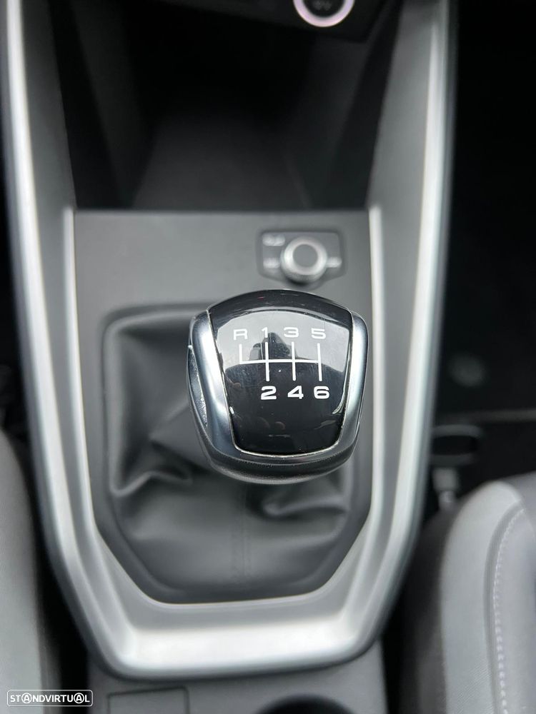 Audi A1 Sportback 30 TFSI S line - 24