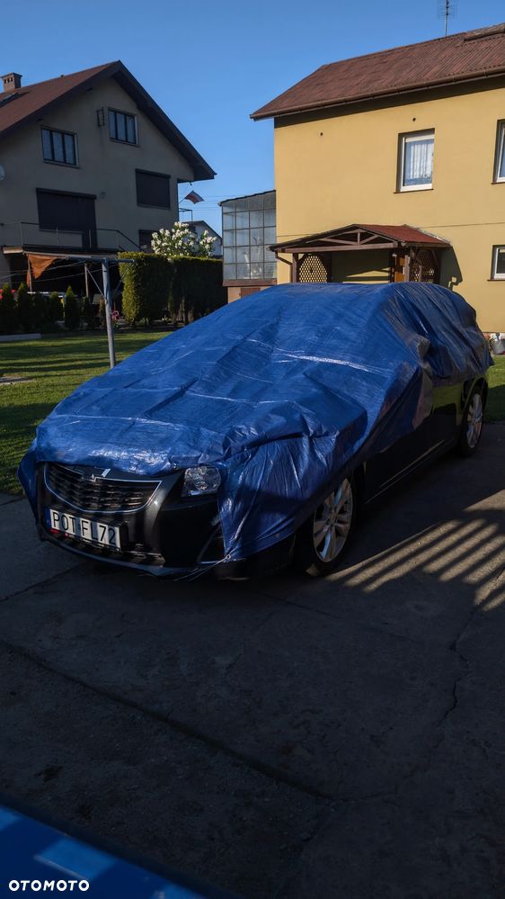 Chevrolet Cruze - 32