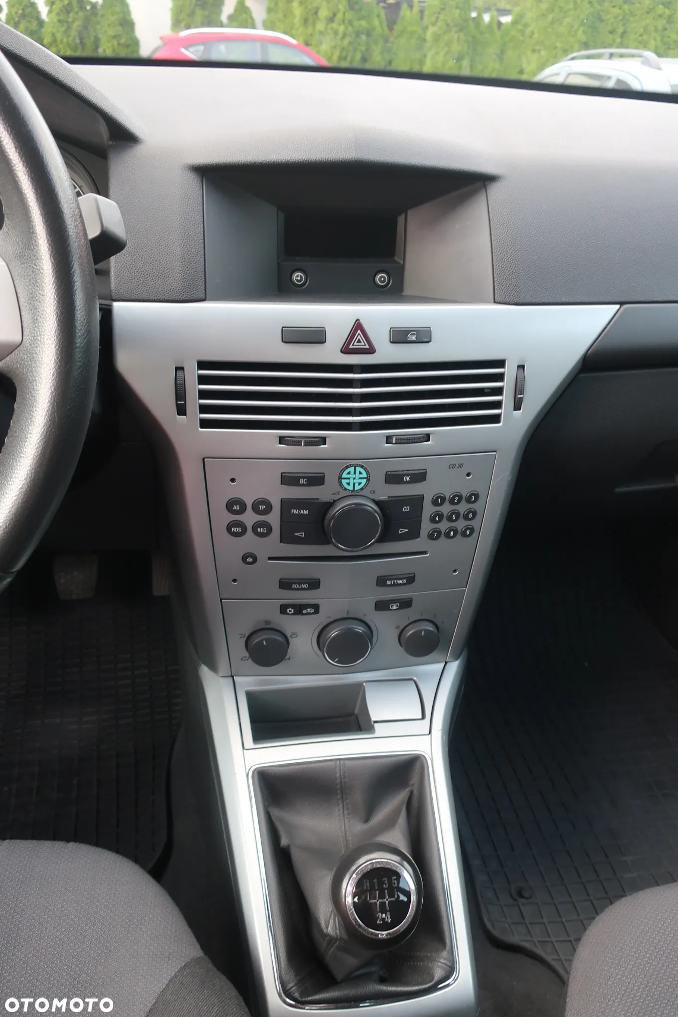 Opel Astra III 1.6 - 8
