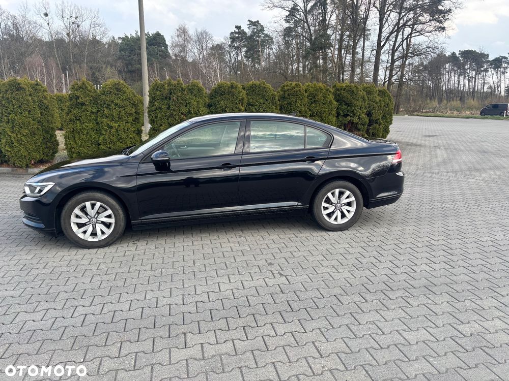 Volkswagen Passat - 6