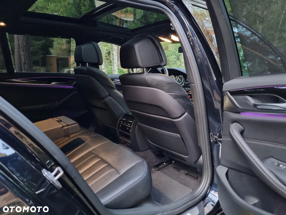 BMW Seria 5 540d xDrive M Sport sport - 37