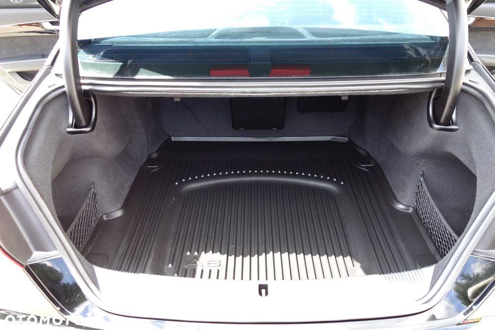 Audi A8 L 60 TFSI quattro tiptronic - 26