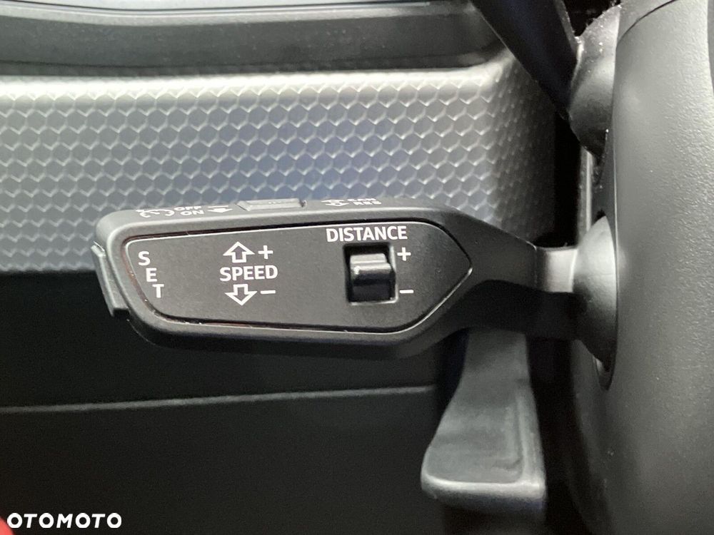 Audi A1 Sportback 40 TFSI S-Line S tronic - 23