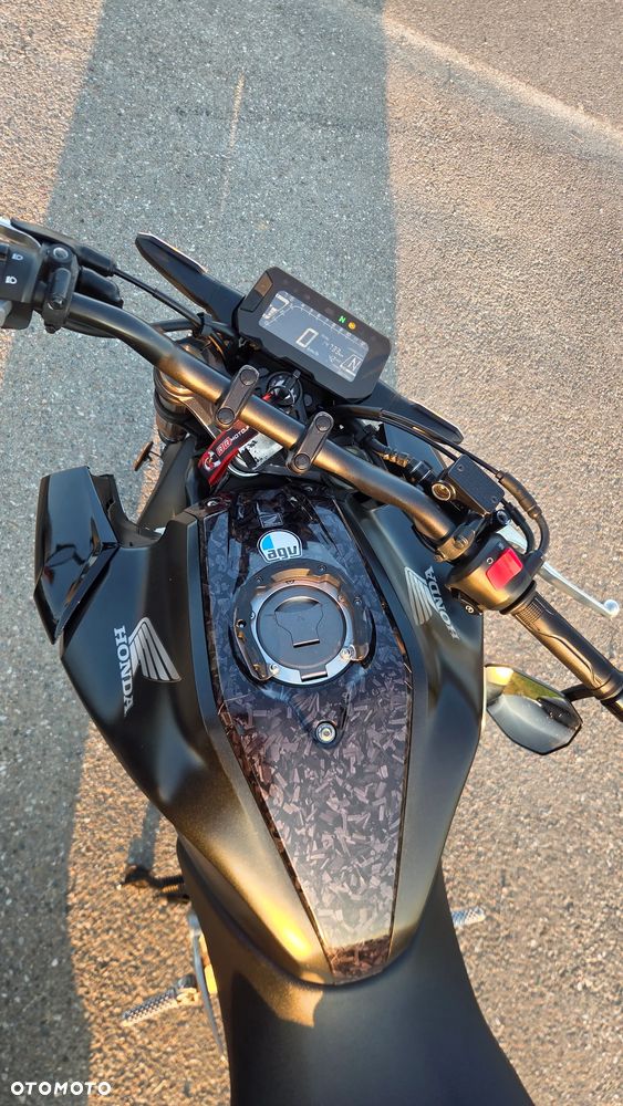 Honda CB - 4