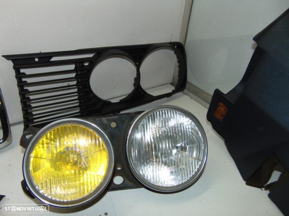 BMW E28 serie 5 conjunto 3 grelhas - 4