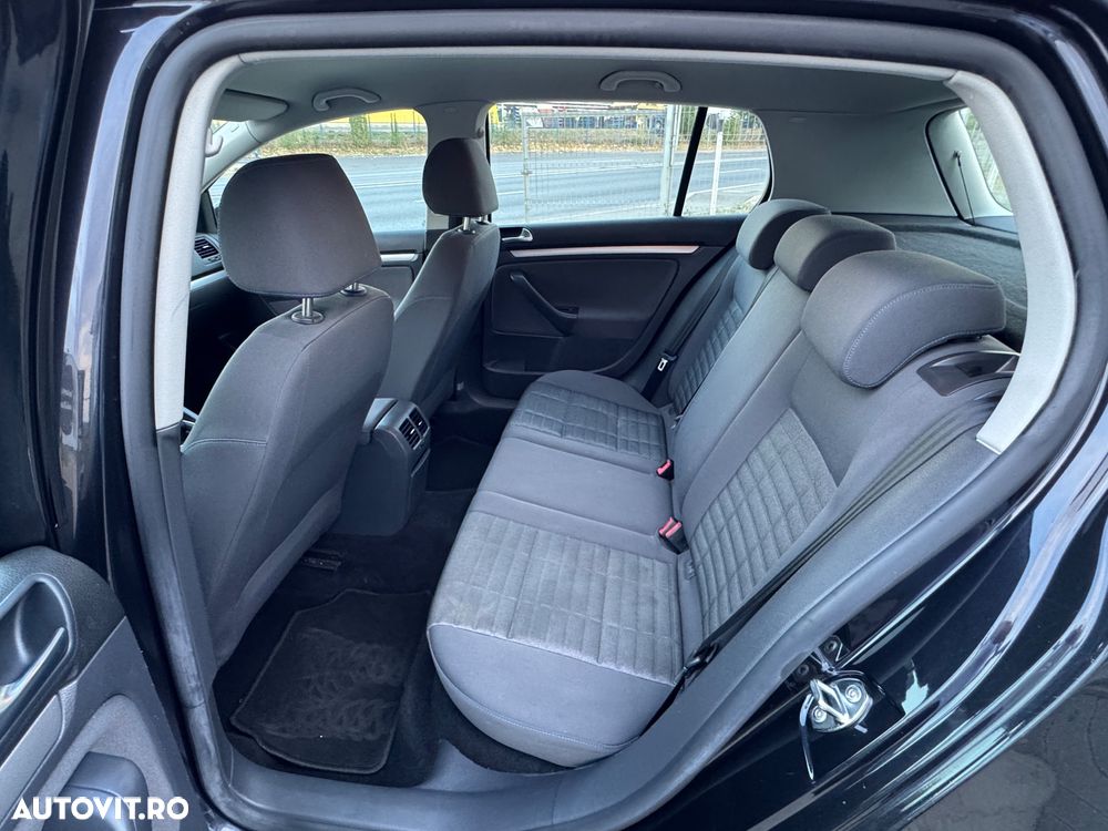 Volkswagen Golf 1.4 Comfortline - 21