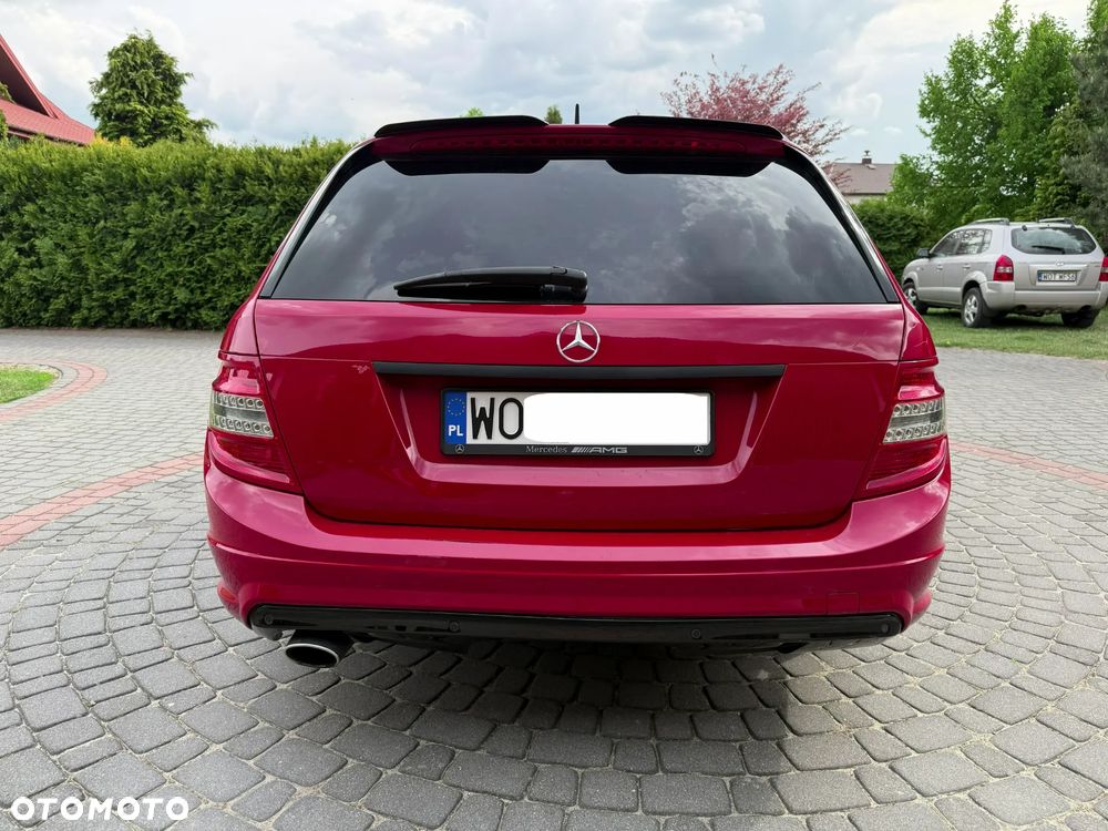 Mercedes-Benz Klasa C 200 CDI DPF (BlueEFFICIENCY) - 3