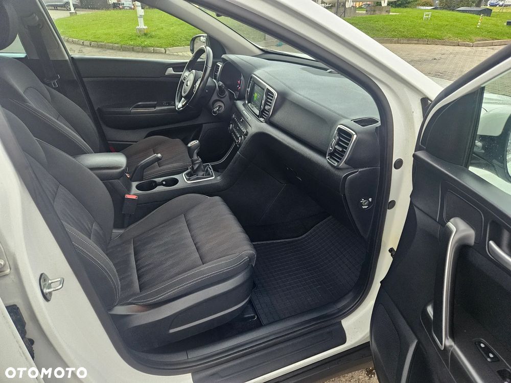 Kia Sportage - 28