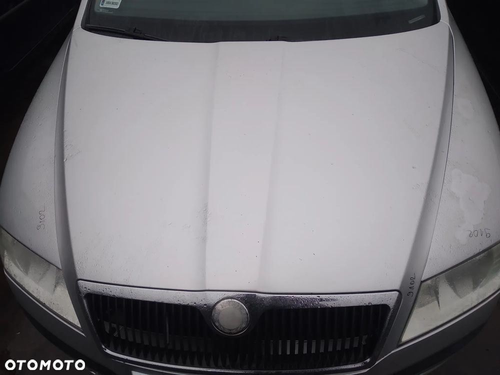Skoda Octavia II Maska Pokrywa Komory Silnika Kolor 9102 - 1