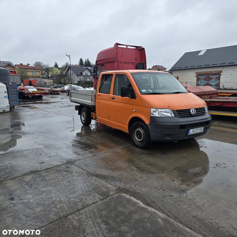 Volkswagen TRANSPORTER T5 - 1