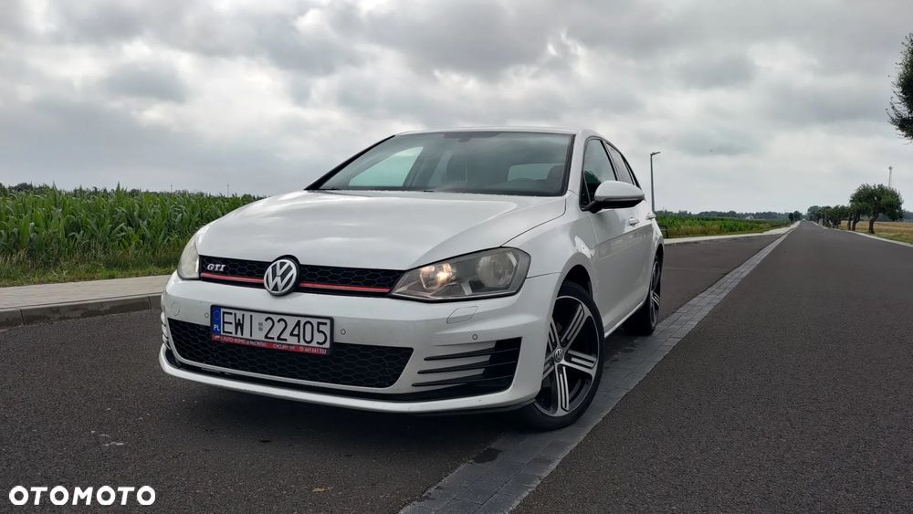 Volkswagen Golf 1.6 TDI BlueMotion Technology Cup - 8