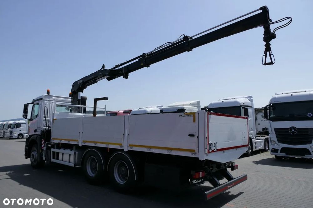 Mercedes-Benz AROCS 2633 / 6X4 / SKRZYNIA 6,55 M + HDS HIAB 144 / STEROWANIE RADIOWE / ROTATOR / WIDŁY - 3