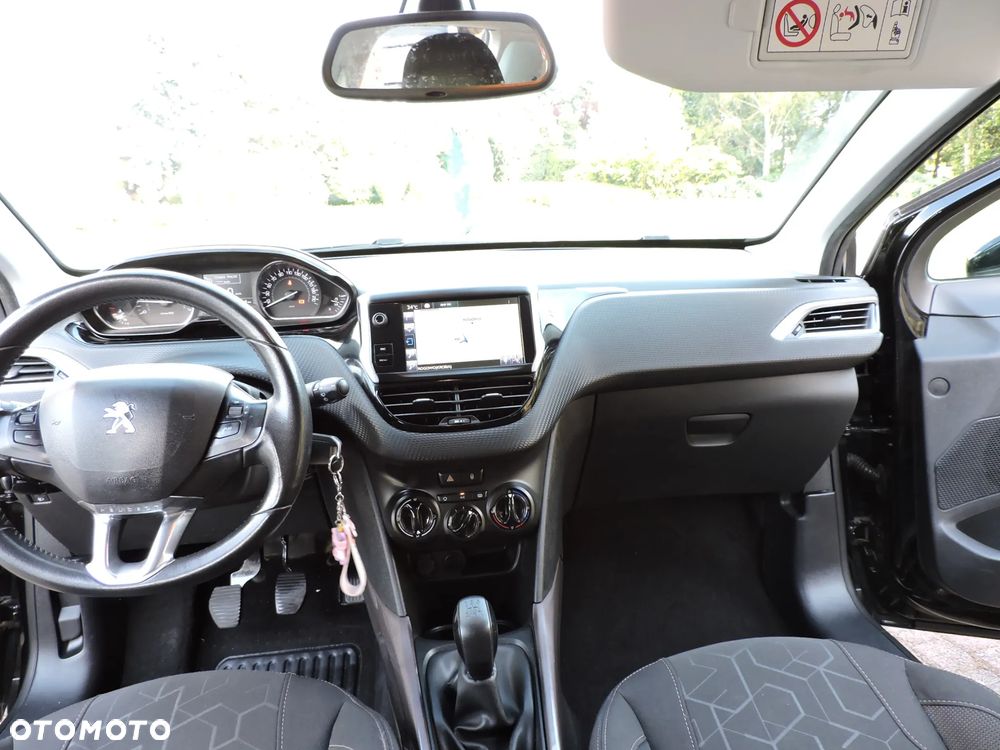 Peugeot 2008 1.2 Pure Tech Active S&S - 18