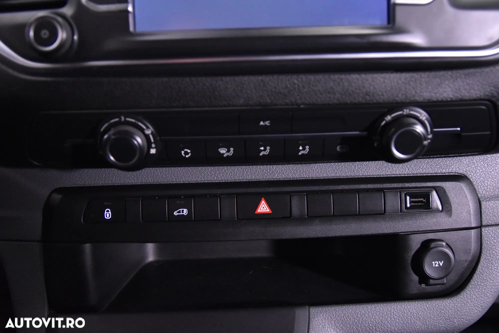 Opel Vivaro - 13