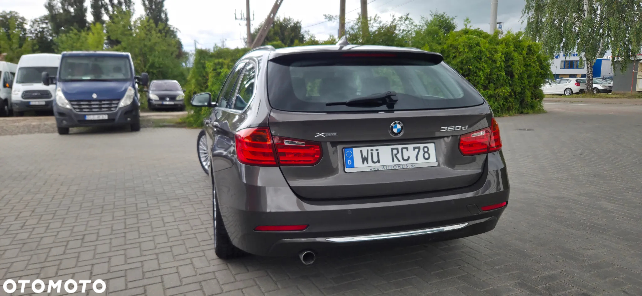 BMW Seria 3 320d Touring xDrive Sport Line - 13