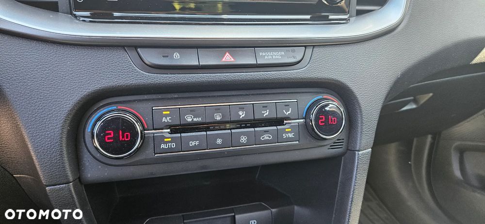 Kia Ceed 1.4 T-GDI M - 12