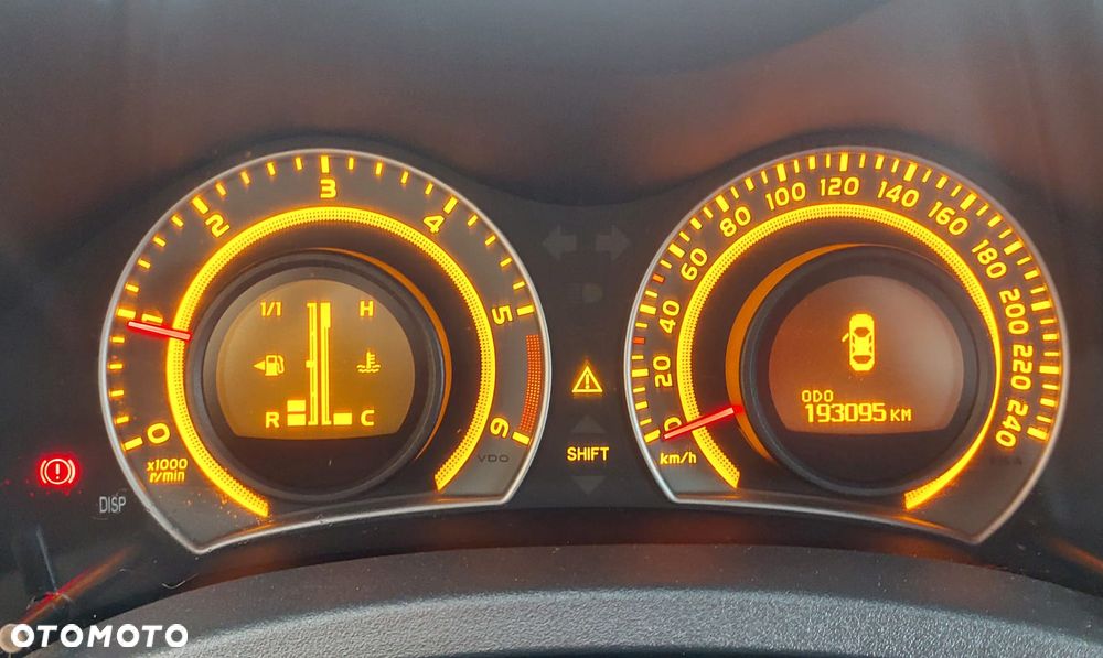 Toyota Auris 1.4 D-4D - 28