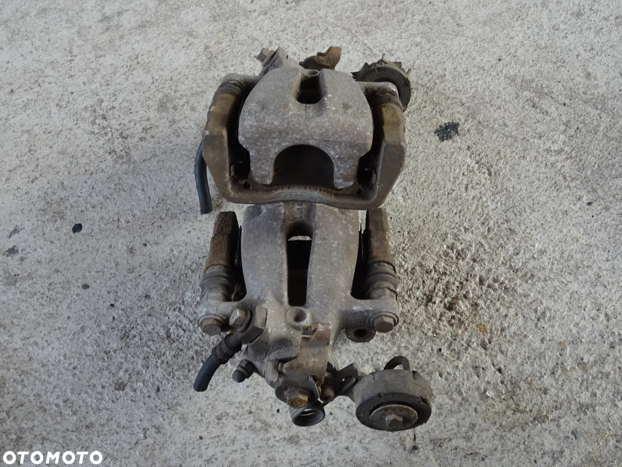 OPEL ASTRA G BERTONE ZACISK HAMULCOWY TYŁ PRAWY LEWY ZAFIRA A - 3