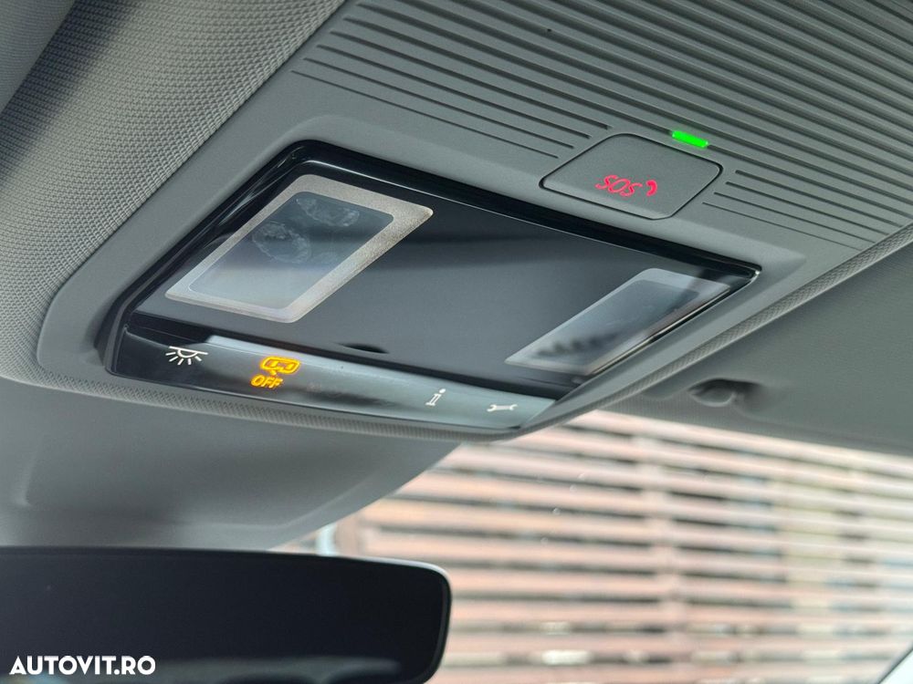 Volkswagen Golf 2.0 TDI SCR DSG Life - 37