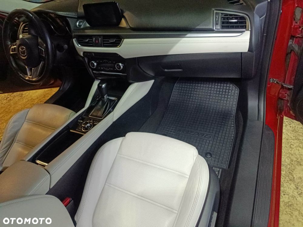 Mazda 6 - 13