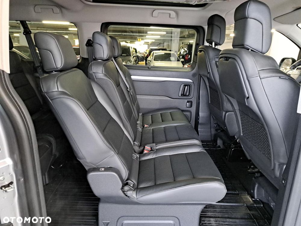 Toyota Proace Verso 2.0 D4-D Long VIP - 19