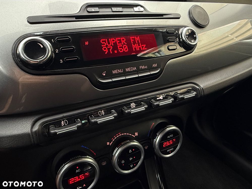 Alfa Romeo Giulietta 1.4 TB MultiAir Distinctive - 34