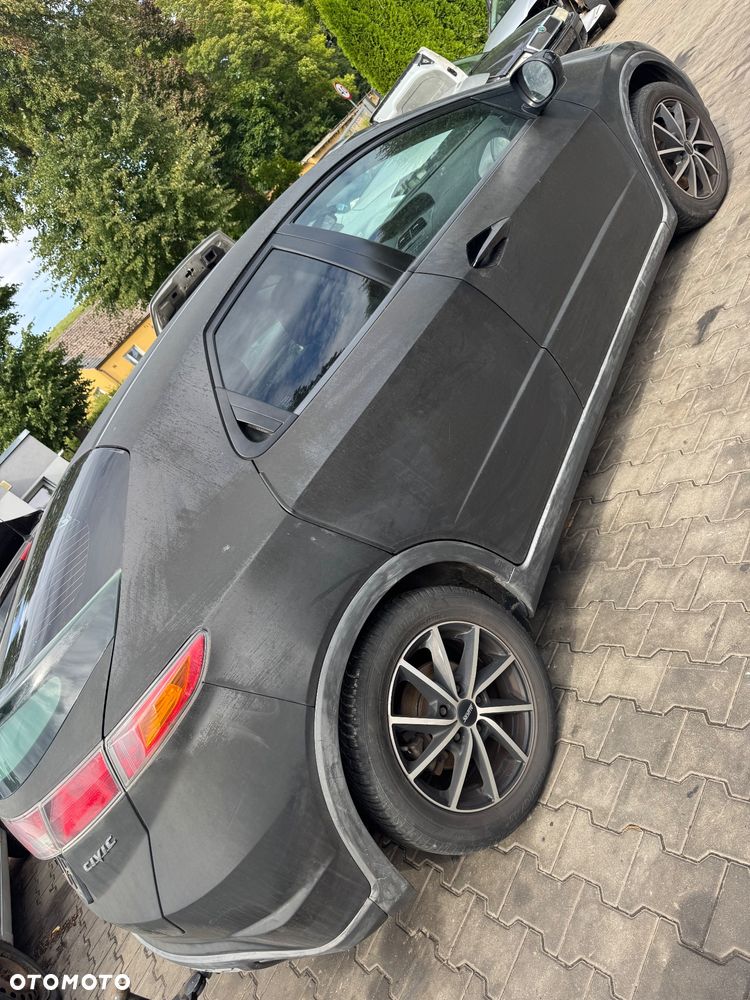 Honda Civic VIII UFO na części 1.8 2008r - 3