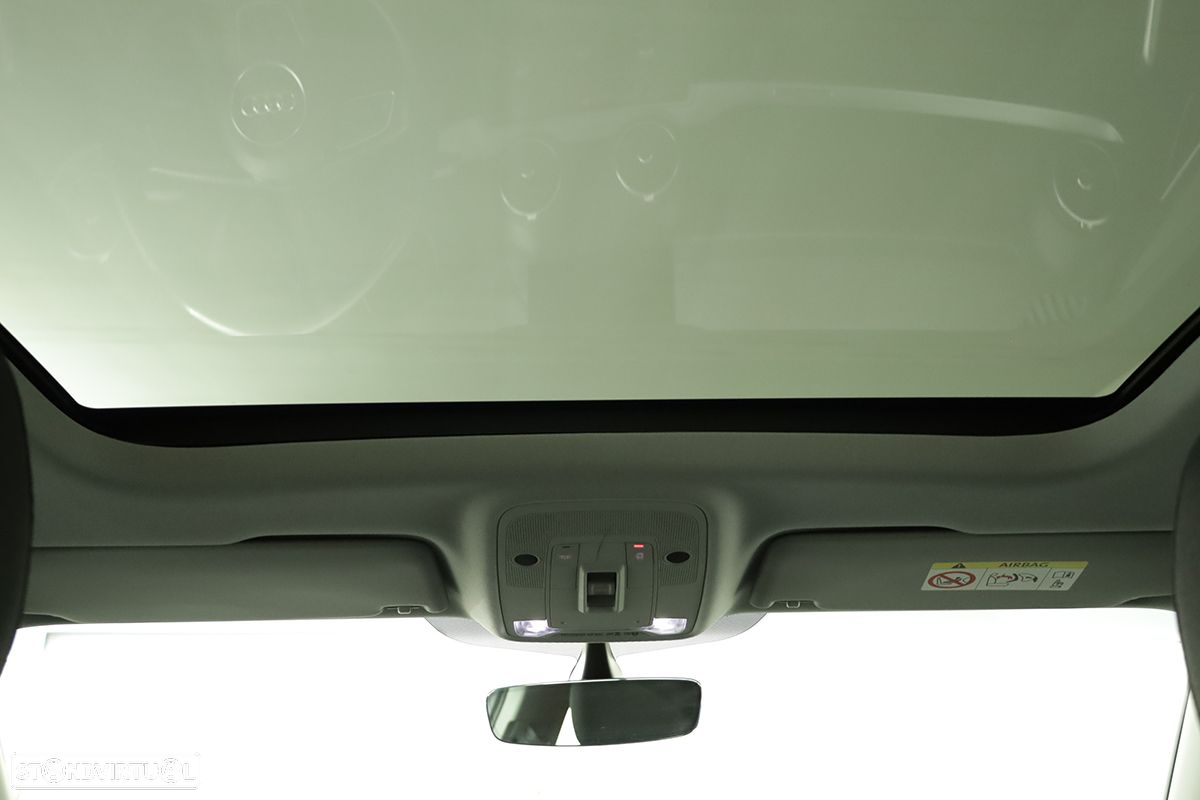 Audi Q2 1.6 TDI Design - 21
