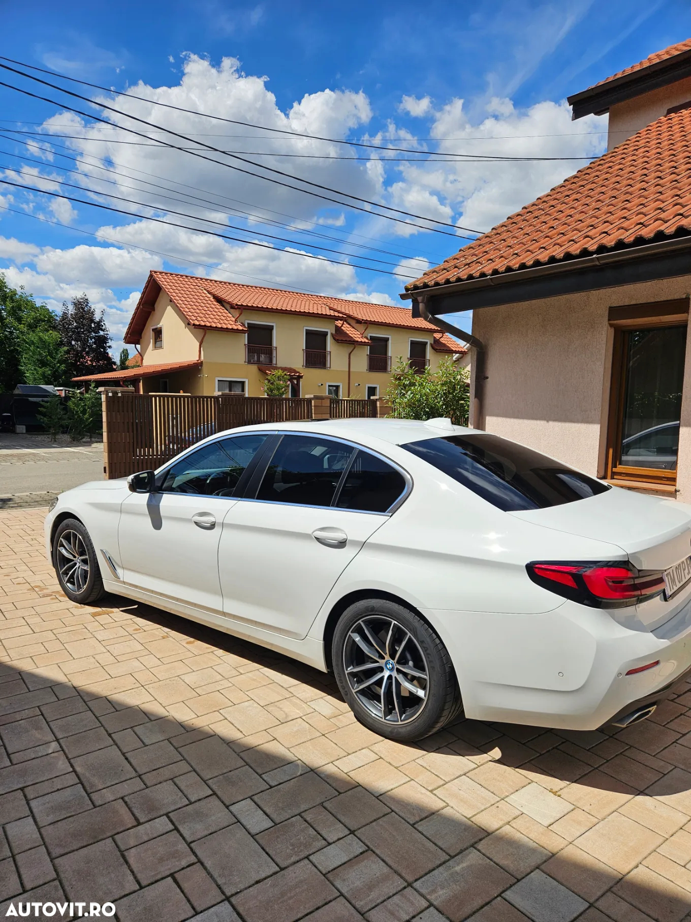 BMW Seria 5 520d xDrive AT MHEV - 5