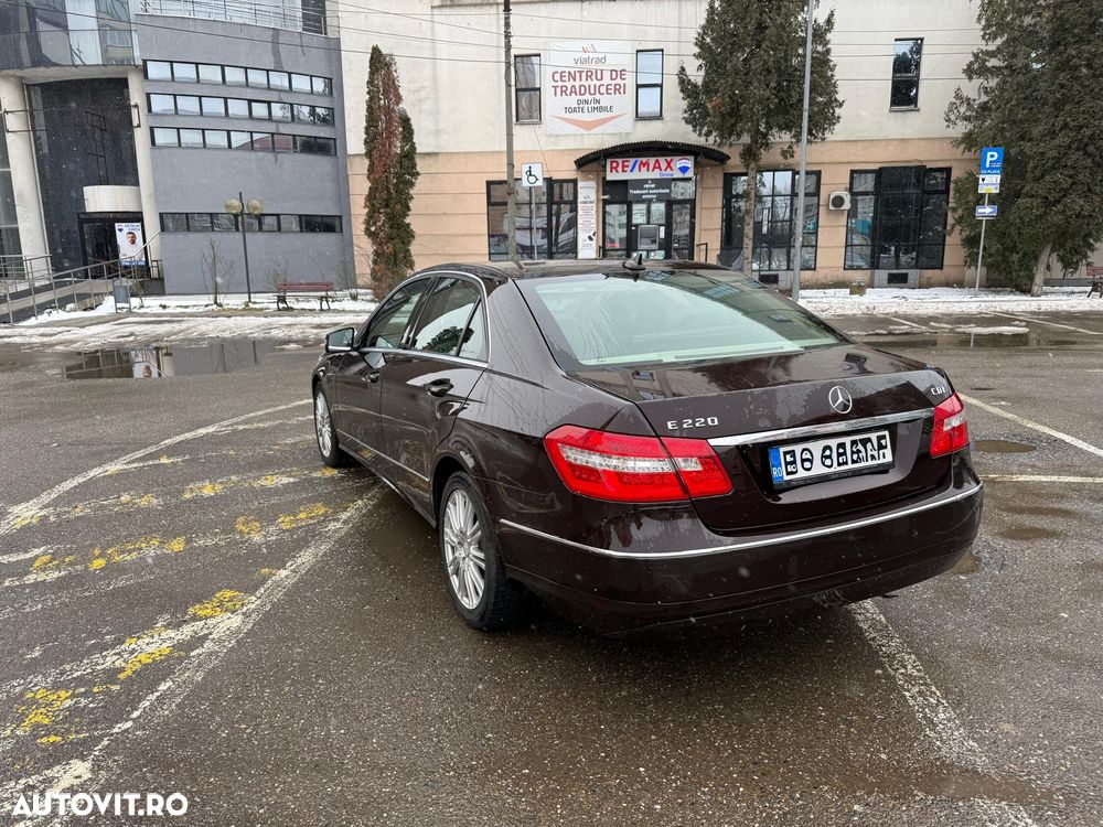 Mercedes-Benz E 220 CDI BlueEfficiency Aut. - 3