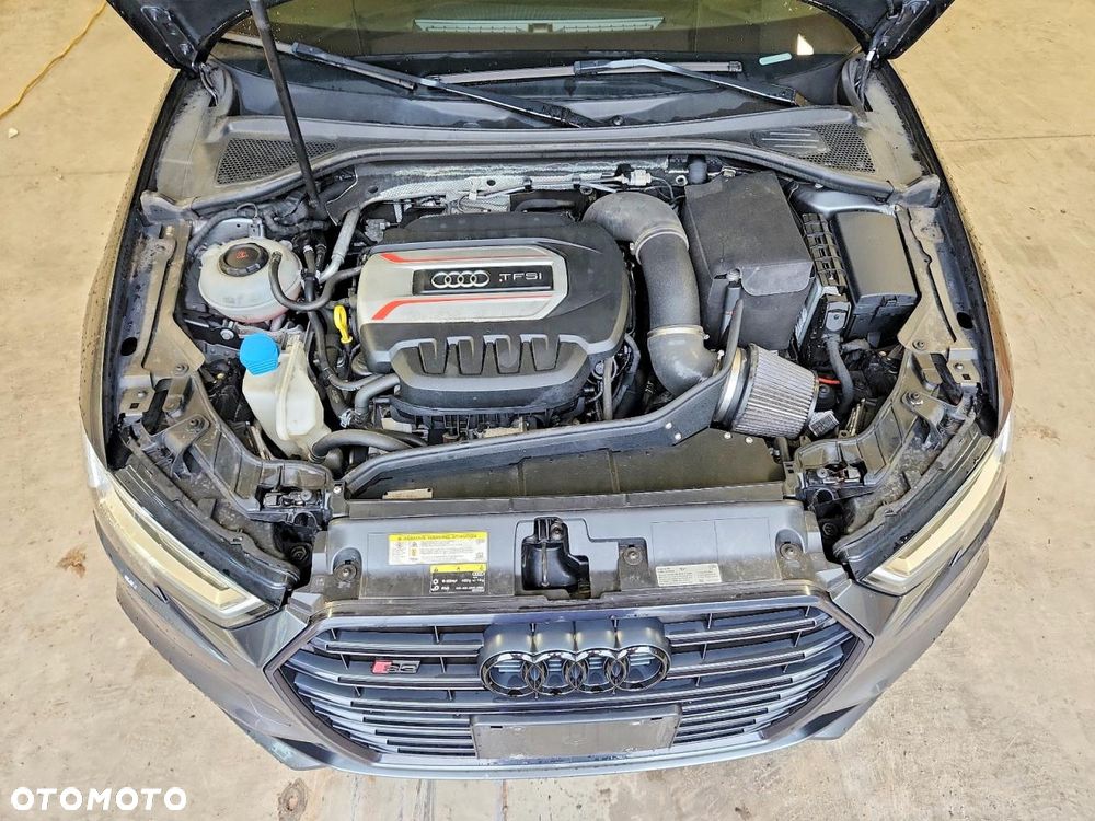 Audi S3 S tronic - 12