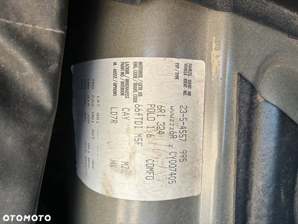 Volkswagen Polo 1.6 TDI DPF Comfortline - 11