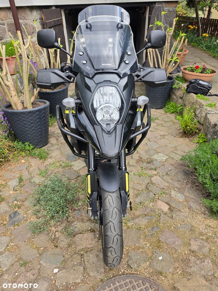 Suzuki DL - 4