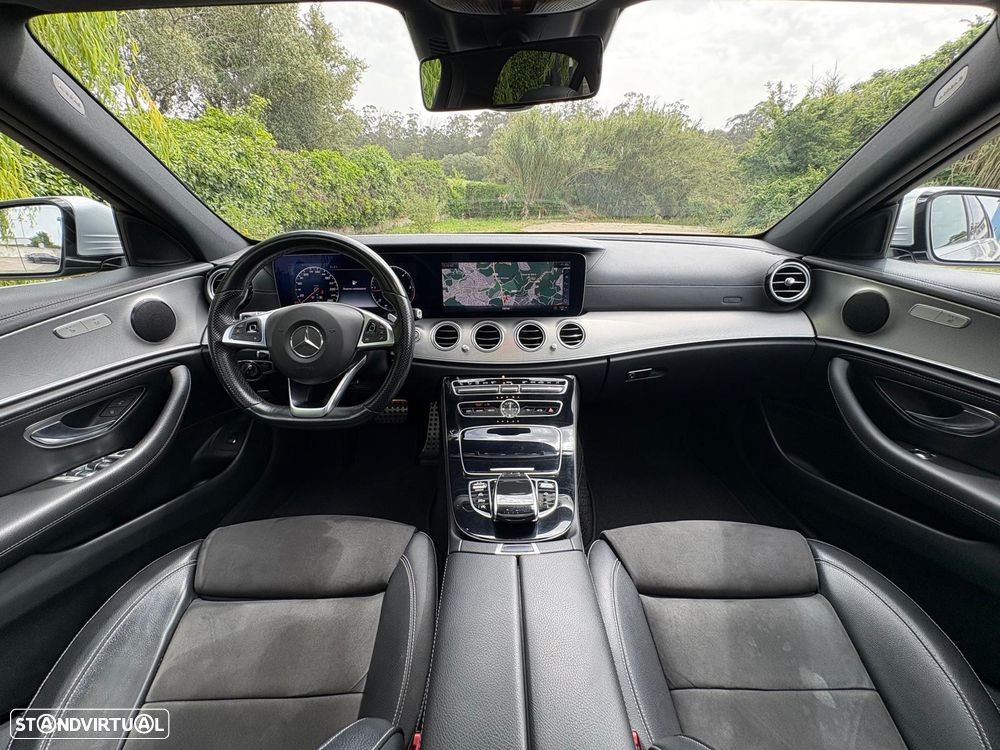 Mercedes-Benz E 220 d 4Matic 9G-TRONIC AMG Line - 22