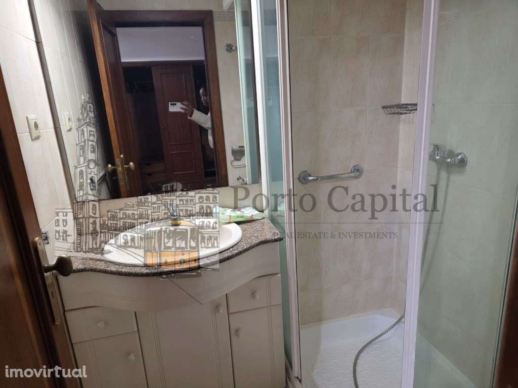 EXCELENTE T2 COM ANEXO T1 NO PISO SUPERIOR PARA ARRENDAMENTO NAS ANTAS - Grande imagem: 5/25