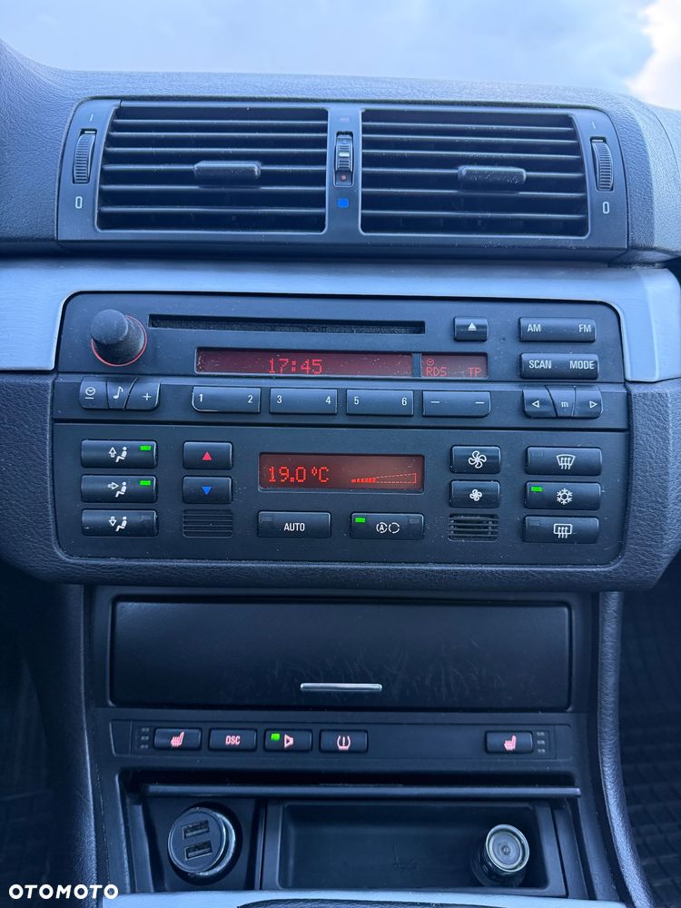 BMW Seria 3 325Ci - 13