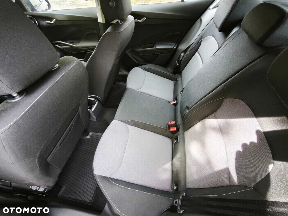 Skoda Fabia 1.0 TSI Selection DSG - 20