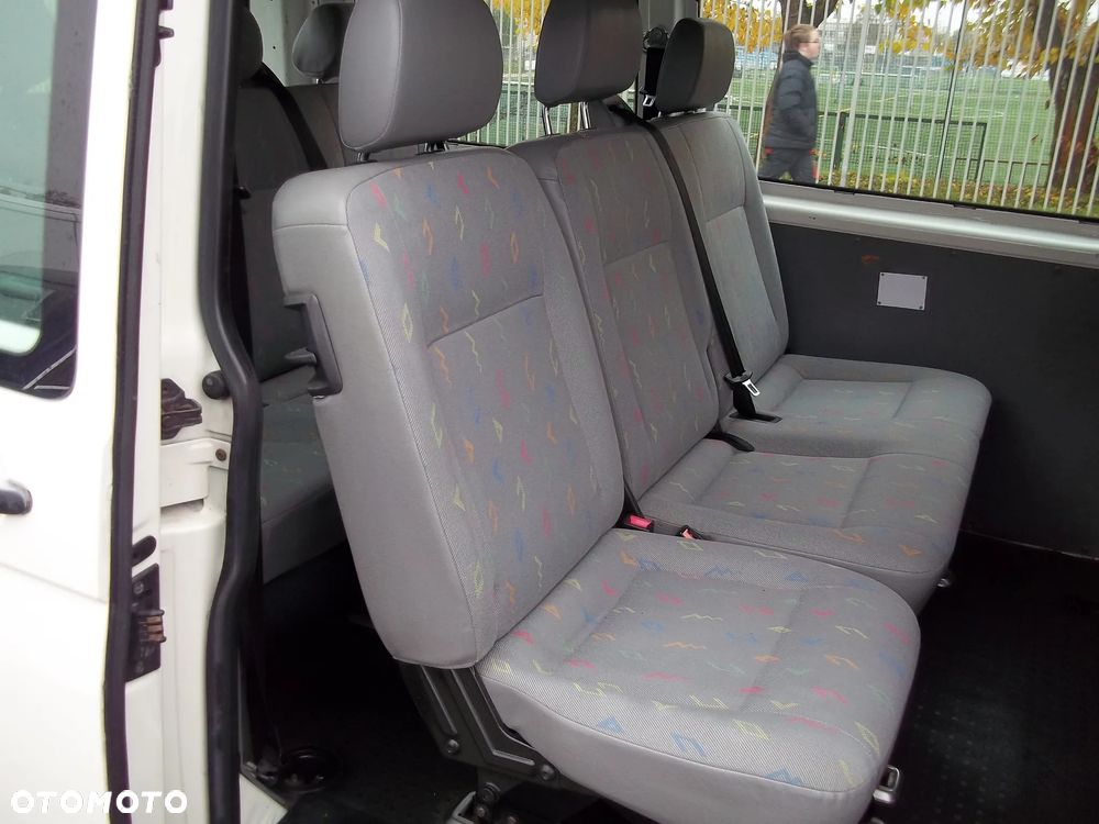 Volkswagen Transporter - 6