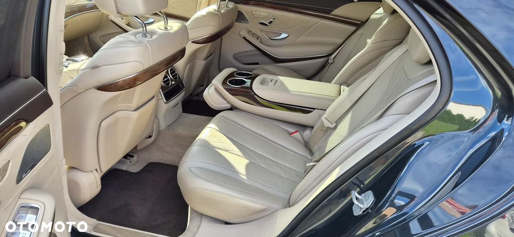 Mercedes-Benz Klasa S 500 4-Matic L 9G-TRONIC - 15