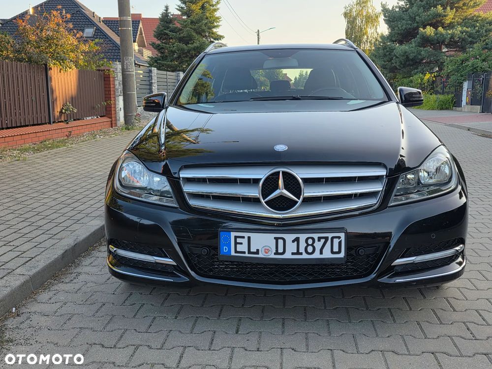 Mercedes-Benz Klasa C 180 BlueEFFICIENCY Avantgarde - 19