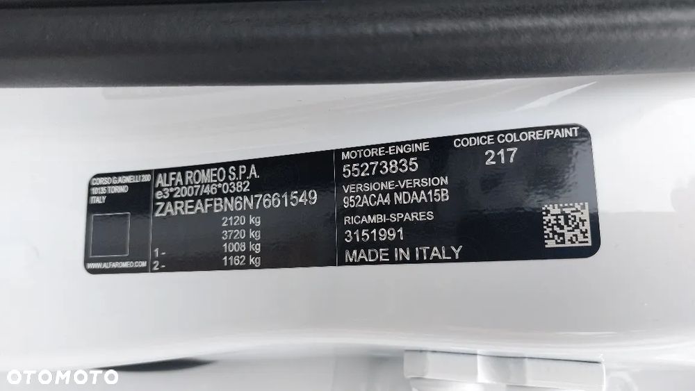 Alfa Romeo Giulia 2.0 Turbo TI Q4 - 9
