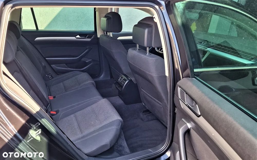 Volkswagen Passat 2.0 TDI BMT Comfortline DSG7 - 14