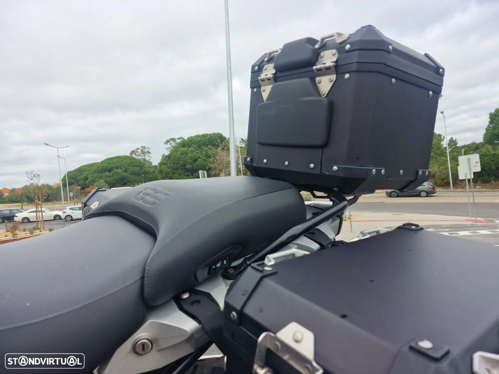 BMW R 1250 GS Adventure Triple Black - 9