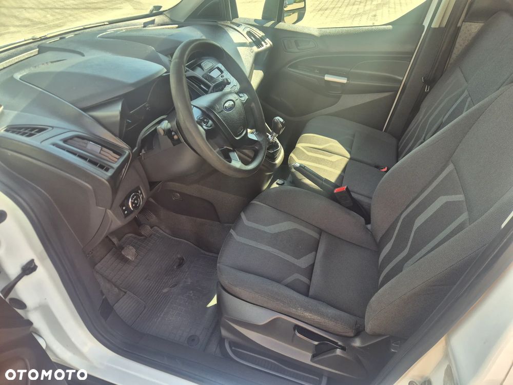 Ford Transit Connect - 3