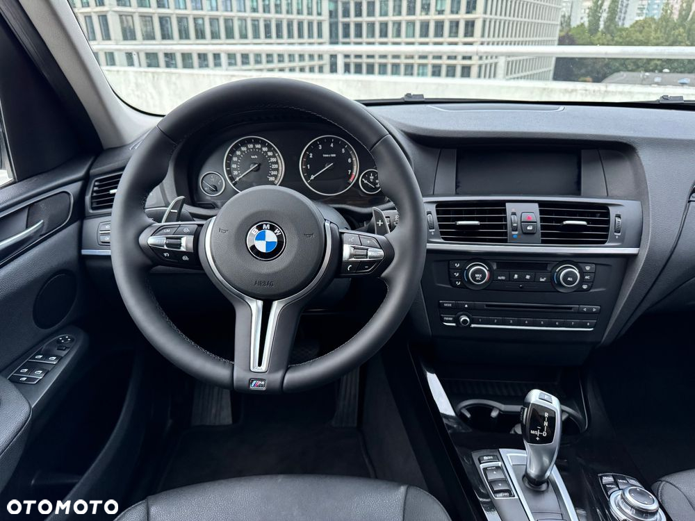 BMW X3 xDrive28i - 24