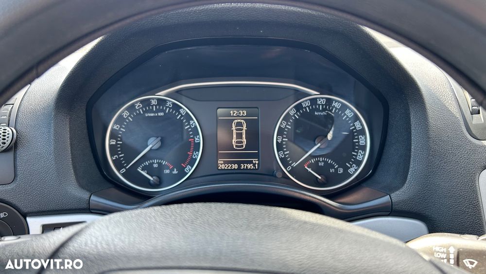 Skoda Octavia Combi 2.0 TDI DPF Ambient 4x4 - 7