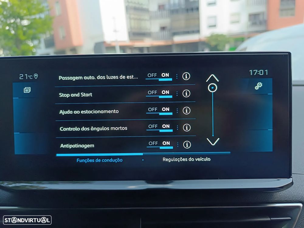 Peugeot 5008 PureTech 130 EAT8 Stop & Start Allure Pack - 49