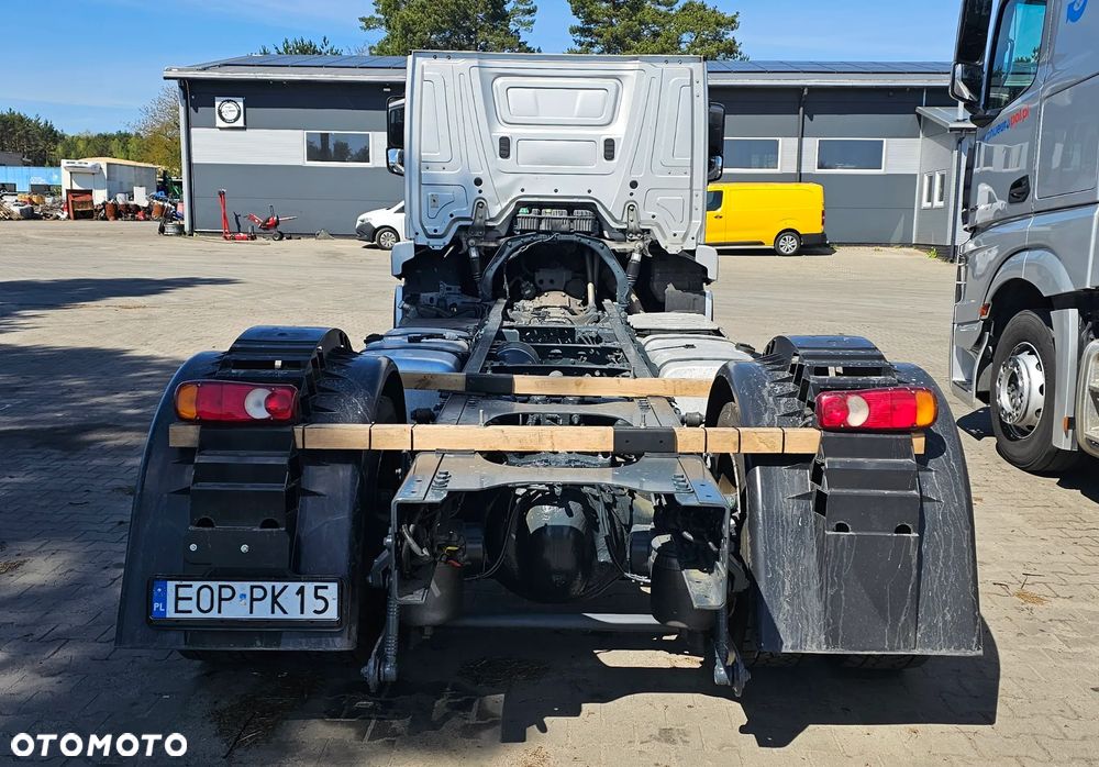 Mercedes-Benz Actros 1843 - 6