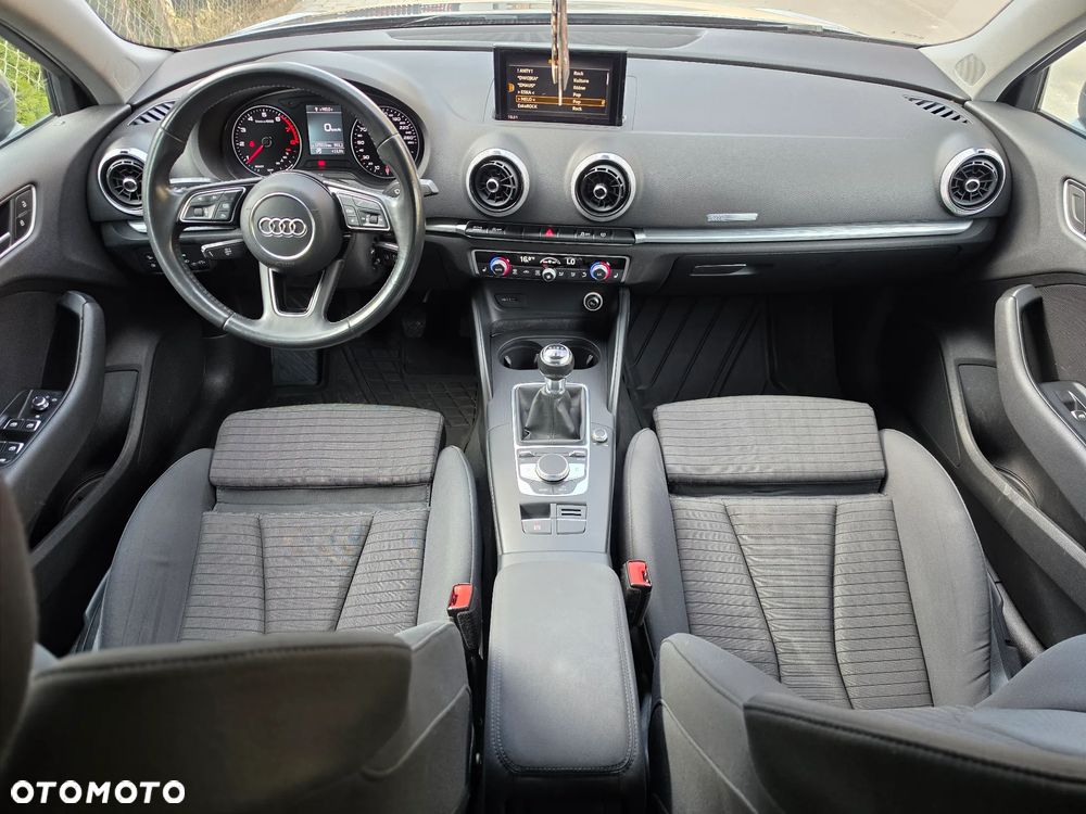 Audi A3 Sportback 1.5 TFSI Sport - 6