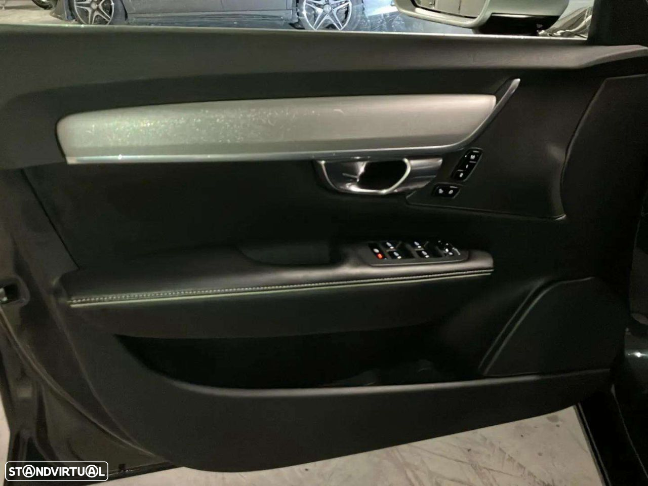 Volvo V90 2.0 D4 R-Design Geartronic - 19